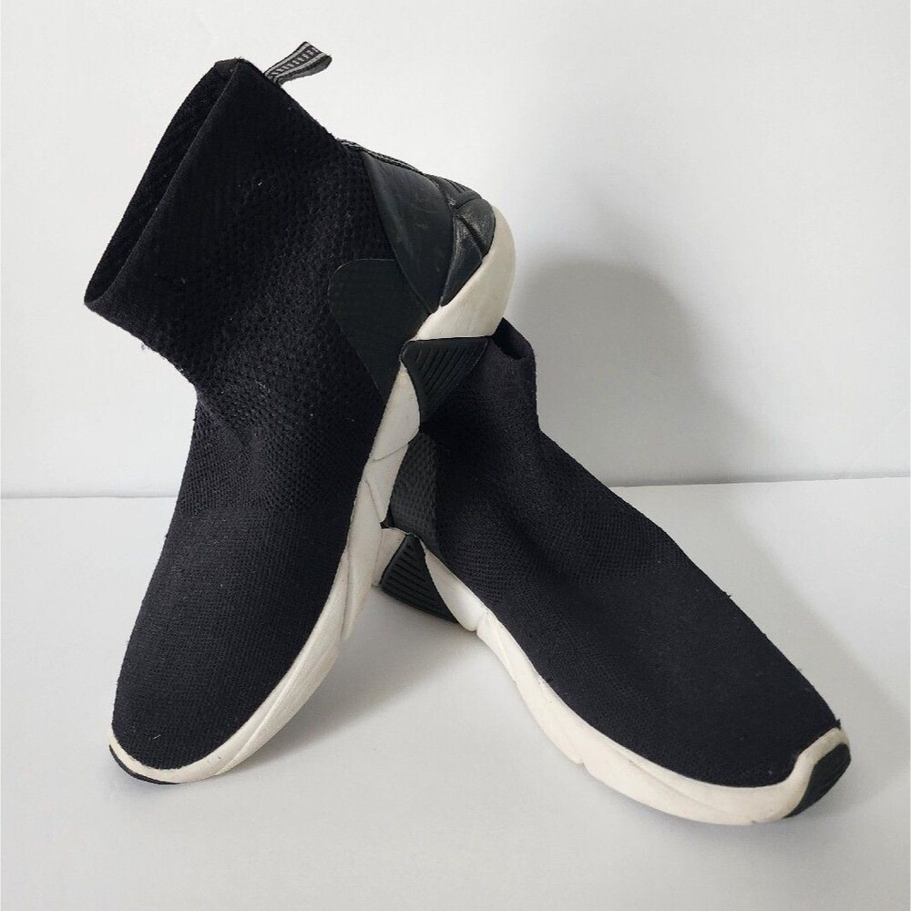 Mark Nason A-Line Daze Skechers Black Slip On Sneakers size 5.5 High Top